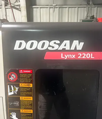 2012 DOOSAN LYNX 220LC CNC Lathes 2-Axis | Clark Machinery Sales, LLC (5)