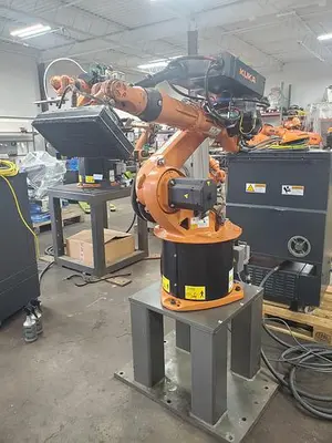 USED 2017 KUKA KR16 L6-2