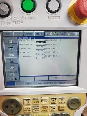 USED 2011 YASKAWA MOTOMAN MH80