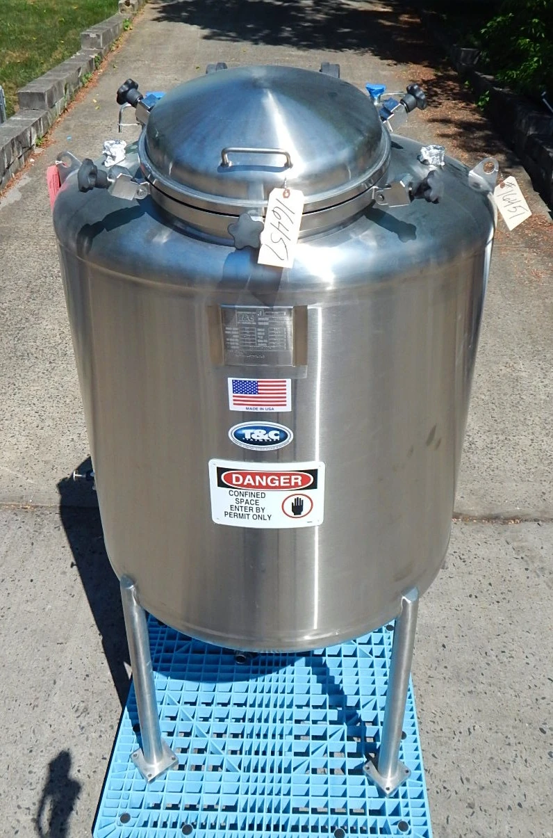 USED T & C STAINLESS 250 GALLON