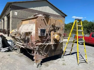 Used 2000 BESSER 100 CU FT Concrete Equipment (Miscellaneous) Quebec CA | DIT Equip #1412415