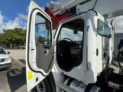 Used 2015 FREIGHTLINER M2 112 Bucket (boom) trucks Florida US | Truck and Van Outlet #1509191