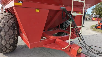 USED E-Z TRAIL 710
