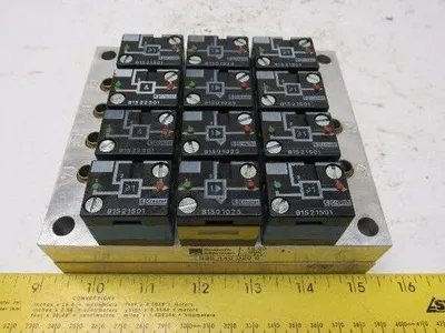 Rexroth Crouzet 81521501 Pneumatic Logic Component And Element Manifold Assembly