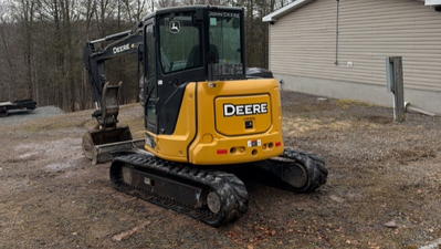 USED 2017 Deere 50G