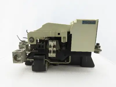 Westinghouse A200M5CXXZ1 Motor Control 3PH 220-230V 460V 575V Model J