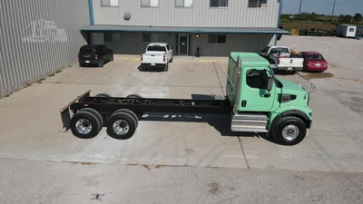 New | in-Stock 2025 WESTERN STAR 47X Cab Chassis trucks Texas US | Roll Off Truck World #1492024
