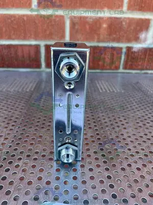 USED KING INSTRUMENT 74C214G021123510 GLASS TUBE FLOWMETER