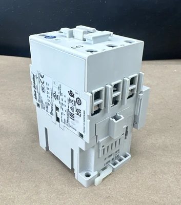 NEW Allen-Bradley 100-C43D10