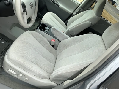 Used 2012 TOYOTA SIENNA Vans Michigan US | Miedema Asset Management Group #1316143
