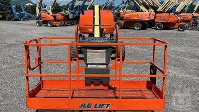 USED 2024 JLG 400S