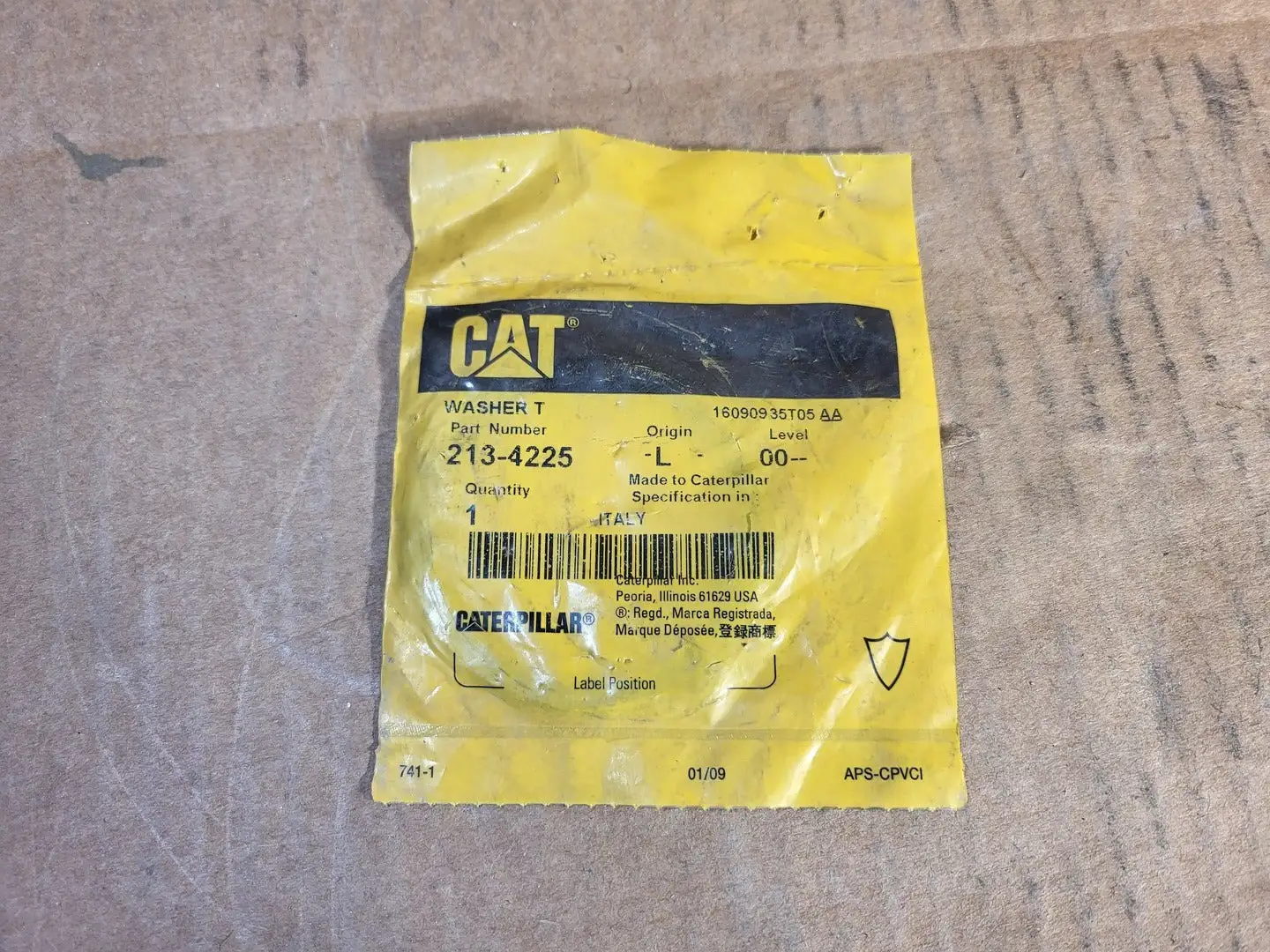 NEW CATERPILLAR 213-4225