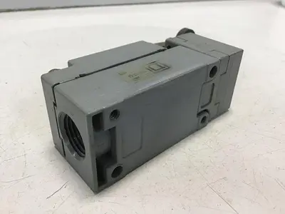USED SQUARE D 9007-C54B