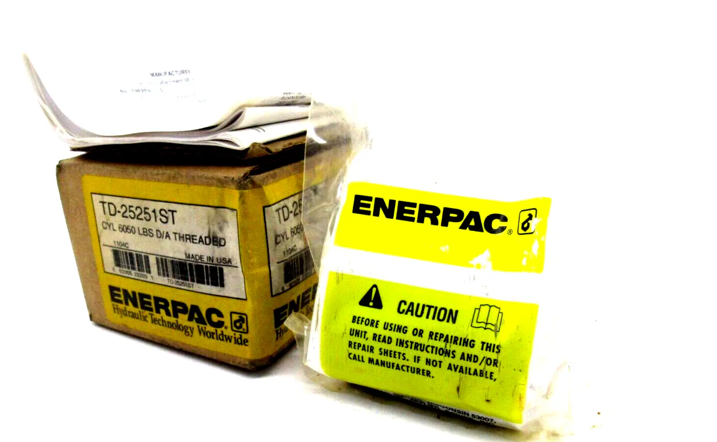 NEW ENERPAC TD-25251ST THREADED CYLINDER 6050LBS TD25251ST