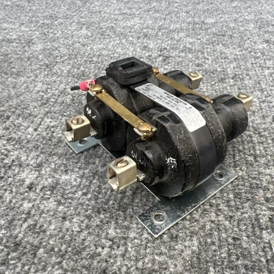 Used Love Control Corporation 2481-35-1202 PLC Contactors California US | Davliegogo LLC #1708560