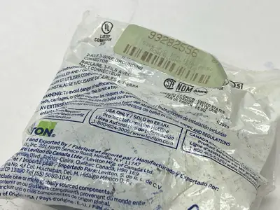 074-05269-PLC | Leviton  Industrial Grade Plug 2-Pole 3 Wire 1-Phase 15A 125VAC - New