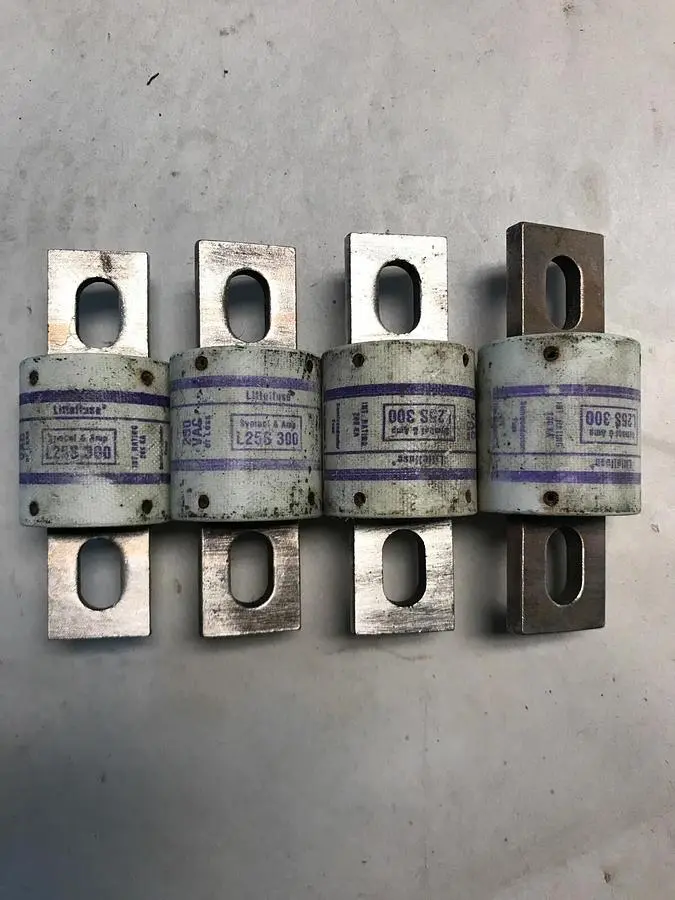 New | in-Stock LITTELFUSE L25S-300 Miscellaneous Equipment (Electrical & Power) | Surplus Asset Holdings #1189383