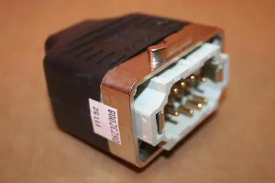 USED AMPHENOL P27939