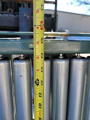 5' x 15'' Hytrol Gravity Feed Roller Conveyor Section 1 1/2'' Dia. Rollers