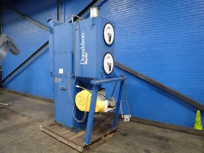 USED DONALDSON TORIT DF022