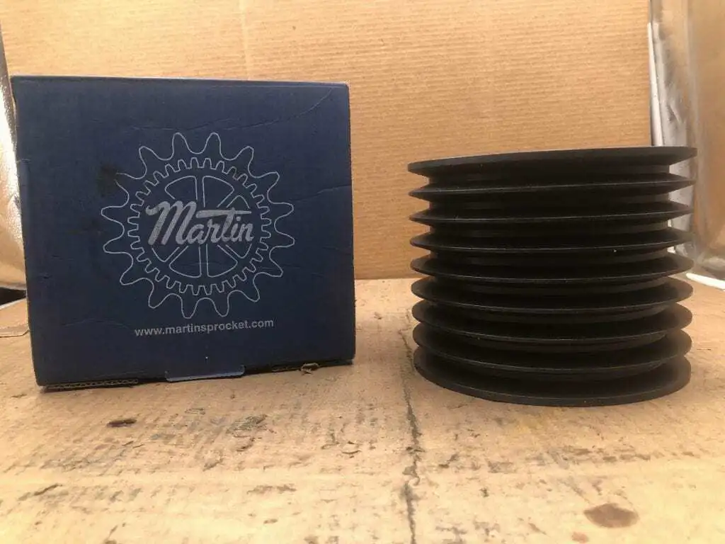 Martin 85V7.5SF 8 Groove V-Belt Sheave 5-7/8″ ID X 7-1/2″ OD , 3310 Max RPM -NIB