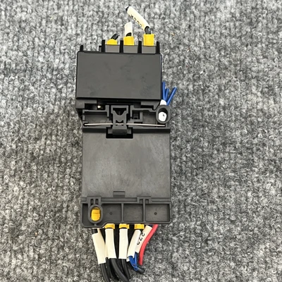 Used Fuji Electric SJ-0G/UL TK-ON PLC Contactors California US | Davliegogo LLC #1707541