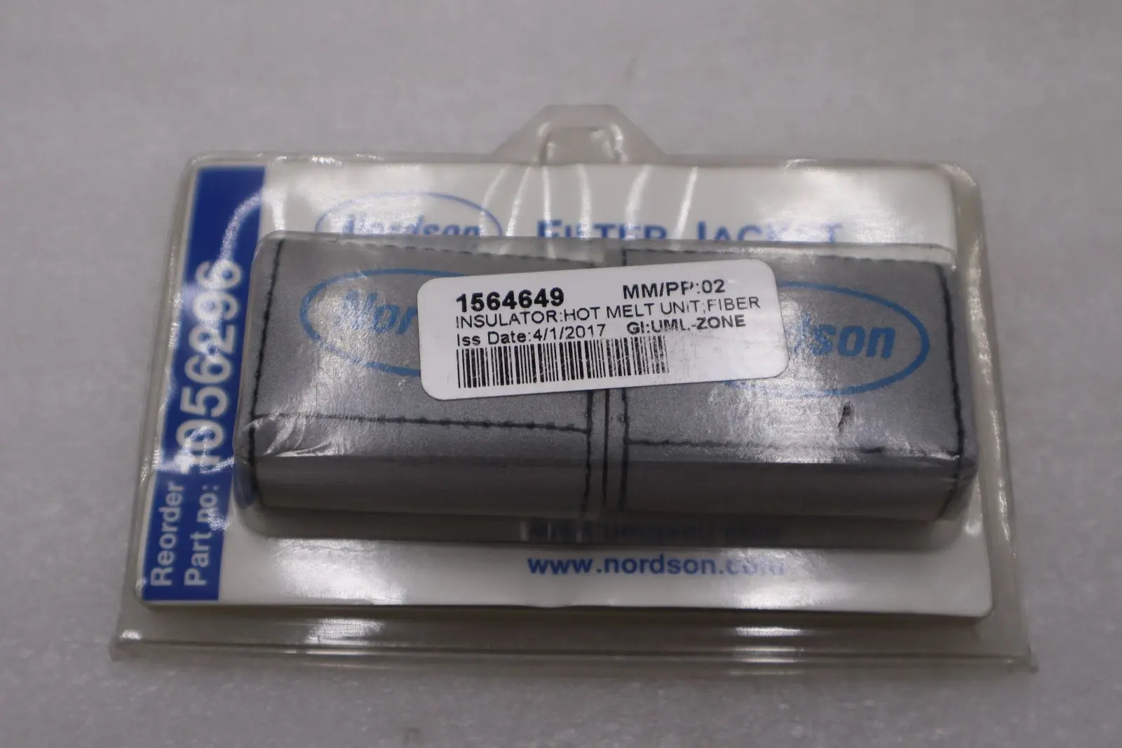 LOT OF 3 -- NEW Nordson 1056296 Filter Jacket STOCK H1011A