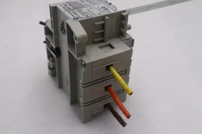 194R-N30-1753 Allen Bradley Disconnect Switch Stock K-633A