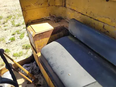 USED 1952 CATERPILLAR 12