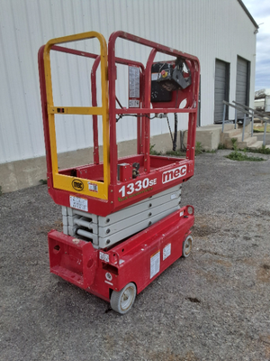 USED 2023 MEC 1330SE