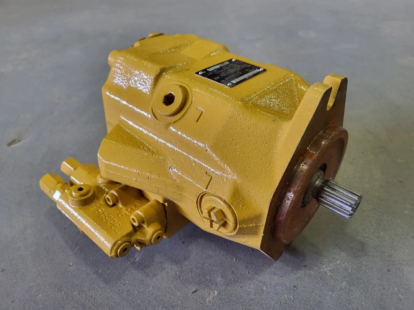 USED CATERPILLAR 228-3638
