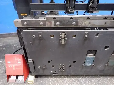 USED AMADA FBD1025
