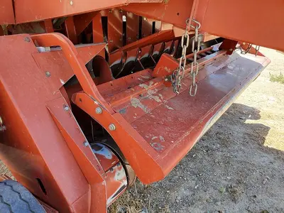 USED 2005 HESSTON 4790