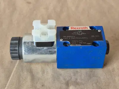 Used BOSCH REXROTH R900561274 Parts (Hydraulics and Pneumatics) British Columbia CA | Lenmark #264470
