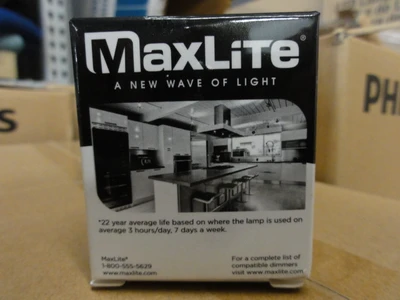 NEW MAXLITE 7MR16GUDLED930FL/JA8