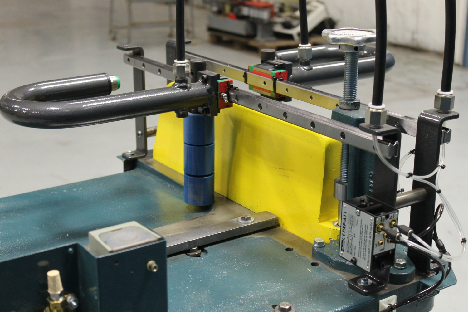 Razorgage SafeTCrowder Upcut Saw Safe-Actuation System