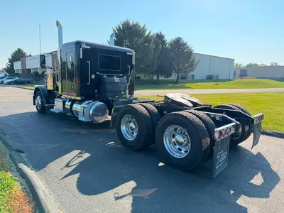 Used 2024 _UNKNOWN_ _UNKNOWN_ Conventional trucks Ohio US | Myron Bowling Auctioneers Inc #1504754