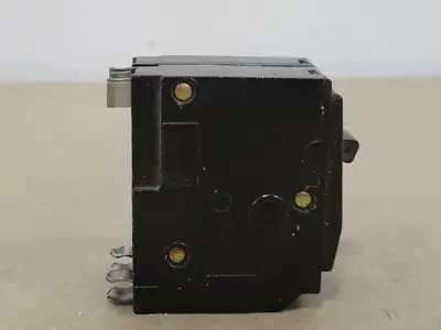 USED SQUARE D QO230