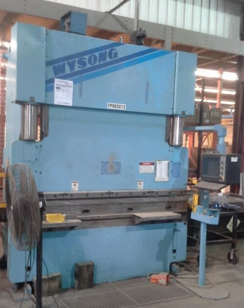 WYSONG (Used) CNC HYDRAULIC PRESS BRAKE, 8'x140TON, PHP 140-96