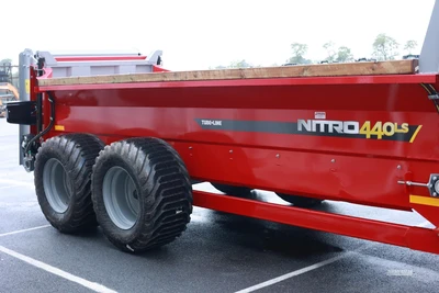 New | in-Stock 2026 TUBELINE NITRO 440LS Manure Spreaders Pennsylvania US | Zimmerman Farm Service #1410435