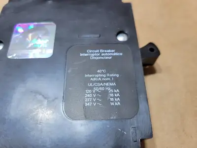 Used SQUARE D EDB16015 Switchgears British Columbia CA | Lenmark #1438495