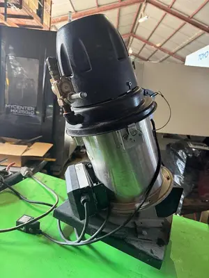 Conair Material Hopper With Vaccum Motor. Model AL 2 With Loader Control