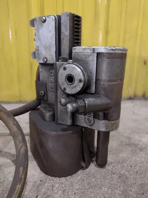 LAMINA PORTABLE DRILL & HYDRAULIC POWER UNIT: STOCK #23663