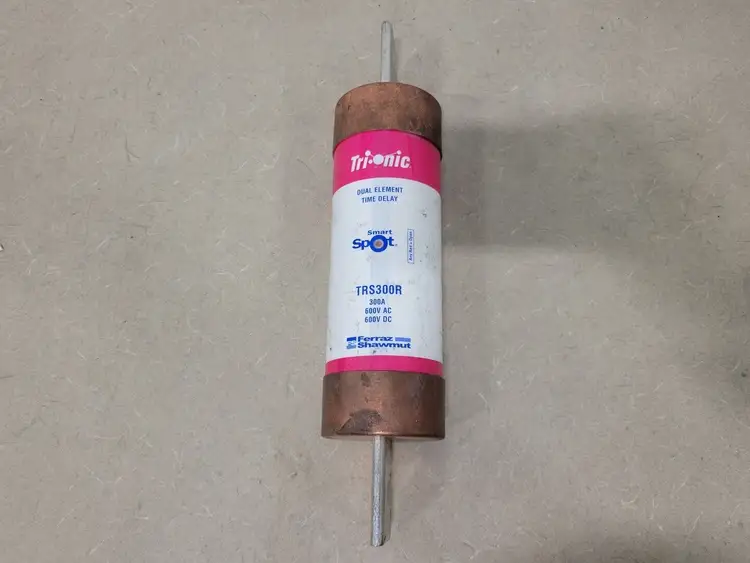 Used FERRAZ SHAWMUT TRS300R Misc Electrical & Power Parts British Columbia CA | Lenmark #250046