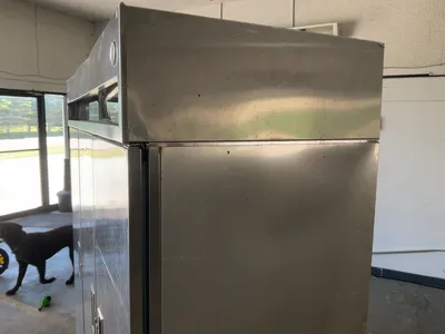 USED DELFIELD UPRIGHT FREEZER