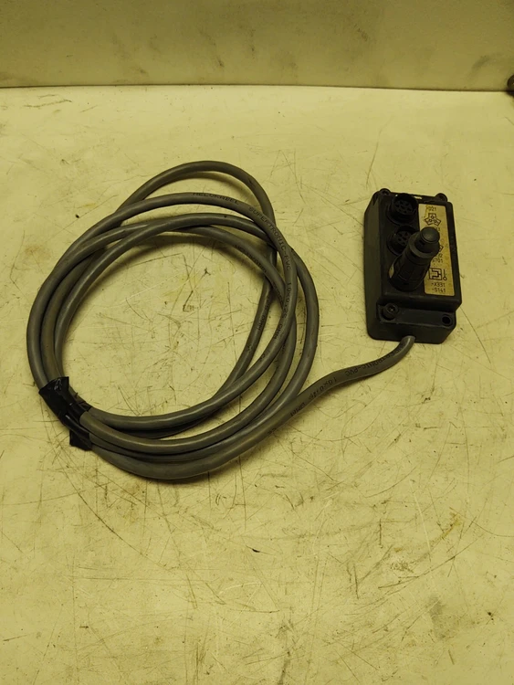 Used ARBURG _UNKNOWN_ Injection Molding Parts Kentucky US | Edwards Industrial Repair #975236