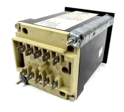 USED BEKUM DZD32-SL-228 RELAY 121754 DZD32SL228