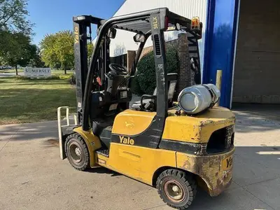 Used 2015 YALE GLP050LX Misc Forklifts Illinois US | Somerset Equipment Sales #1542949