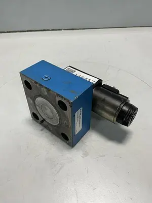 USED VICKERS DG4V-3S-2A-M-U-HL7-60-EN490