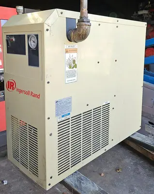 USED 2005 INGERSOLL RAND SSR UP6-20-125